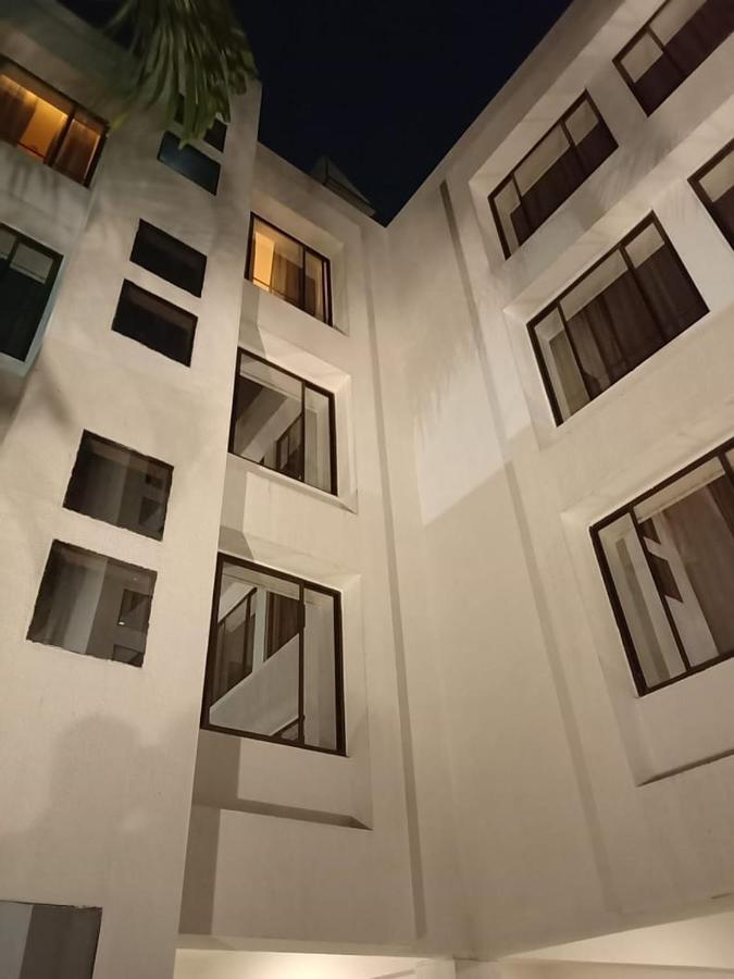 פונה Treebo Trend Hotel Basera מראה חיצוני תמונה