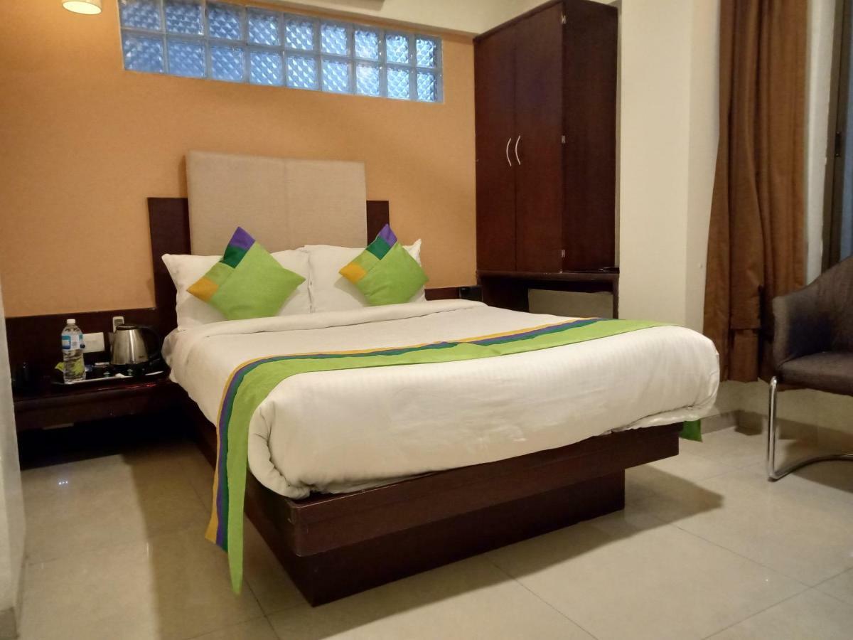 פונה Treebo Trend Hotel Basera מראה חיצוני תמונה