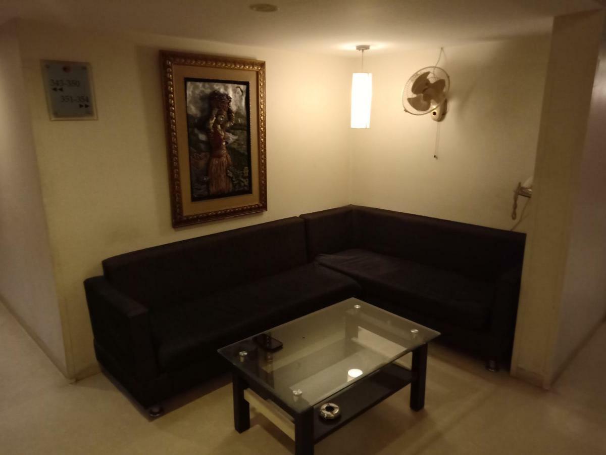 פונה Treebo Trend Hotel Basera מראה חיצוני תמונה